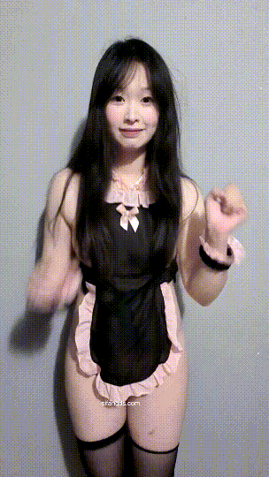 裸舞福利姬【小絨ovo】露臉騷舞