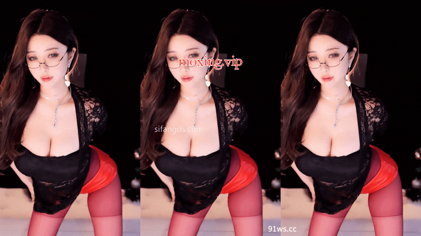 【小燃燃】 付费群定制 极品巨乳抖奶抖臀 露大半个奶 抖胸舞 加特林热舞【275V55G】