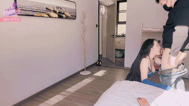 香蕉傳媒 XJX-601擁有E杯的美乳饑渴姐姐-老王资源部落