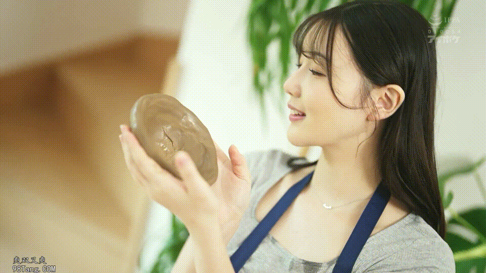 IPZZ-478 无意识展现无罩巨乳的女友姐姐天然诱惑SEX-闲聊吹水论坛-社区系统-老王资源部落