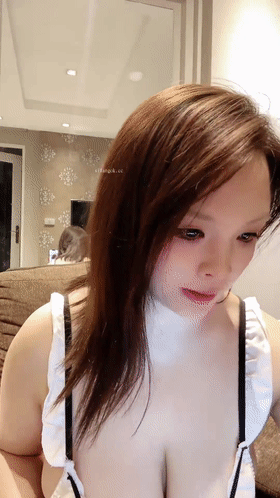 大西瓜豪乳妹奶大逼嫩颜值高【38P】