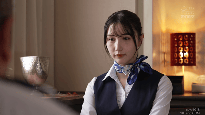 IPZZ-777 空姐藤崎麻衣穿着丝袜.拥有一双美腿-老王资源部落