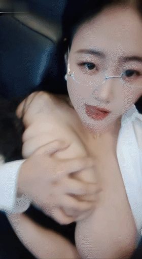 巨乳淫妻约了大鸡巴野男人【31P】