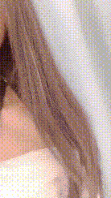 美女任人观玩【24P】