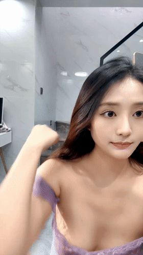 极品贵妇一个人精彩大秀【31P】