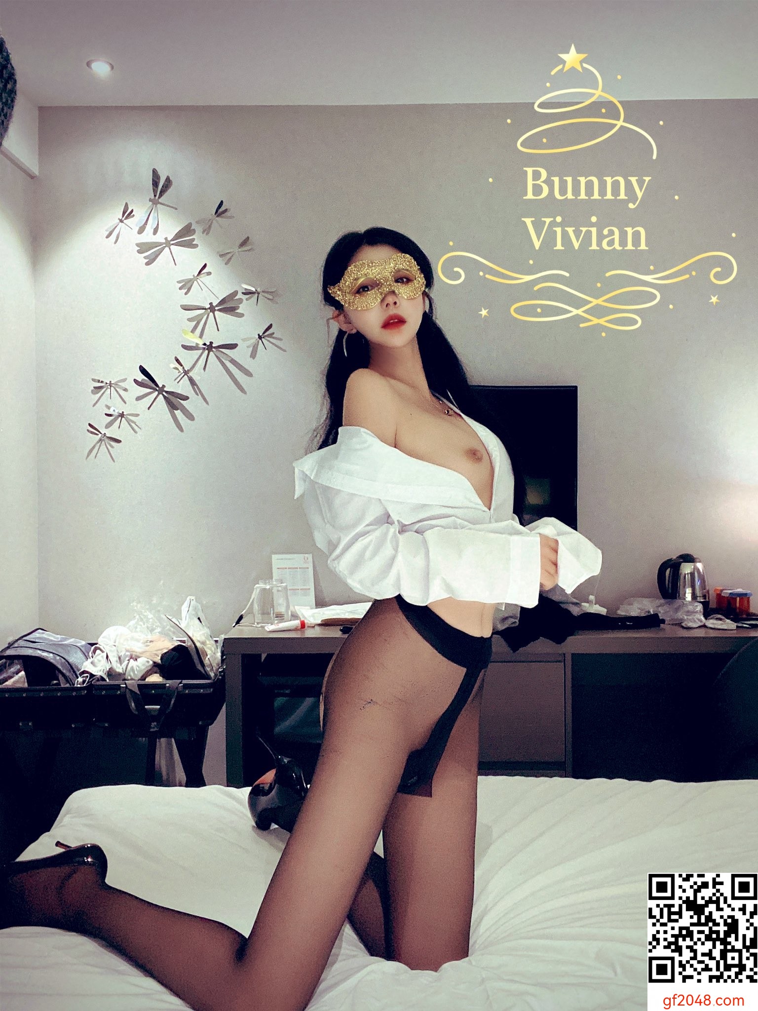 真实反差人妻，重度丝袜高跟控【你的Lisa姐】推特福利⑵，顶级长腿高气质各种乱交